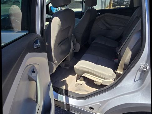 Used 2015 Ford Escape SE FWD image 11