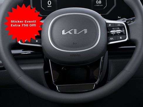 New 2026 Kia Carnival SX Prestige FWD image 25