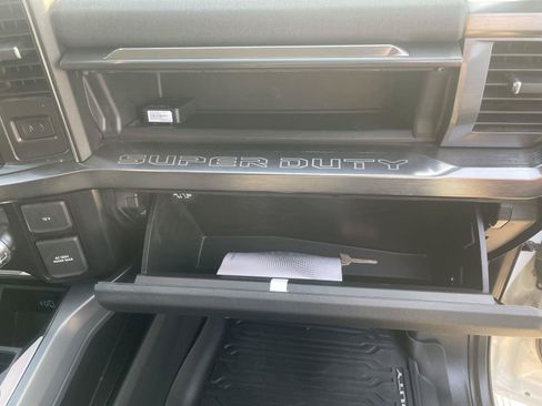 Used 2025 Ford F250 Lariat w/ Tremor Off-Road Package AWD/4WD image 37