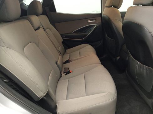 Used 2018 Hyundai Santa Fe Sport w/ 2.4L Value Package 02 FWD image 19