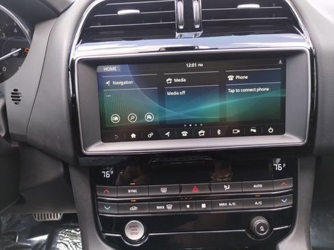 Used 2019 Jaguar F-PACE Premium AWD/4WD image 38