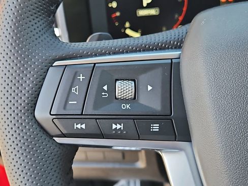 New 2026 Mitsubishi Outlander SEL FWD image 18