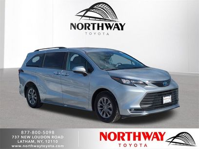 Certified 2024 Toyota Sienna XLE w/ XLE Plus Package