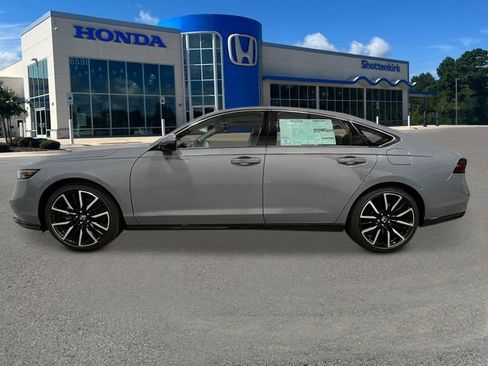 New 2026 Honda Accord Touring image 2