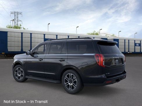 New 2026 Ford Expedition Active RWD image 4