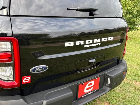 Used 2025 Ford Bronco Sport Heritage w/ Convenience Package AWD/4WD image 47