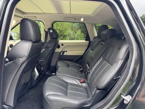 Used 2017 Land Rover Range Rover Sport HSE AWD/4WD image 13