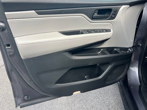 Used 2019 Honda Odyssey EX-L image 19