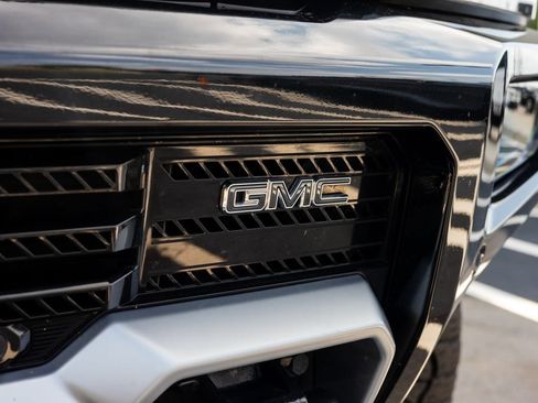 Used 2025 GMC Hummer EV 2X w/ Extreme Off-Road Package AWD/4WD image 9