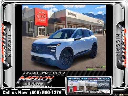 Used 2025 Nissan Kicks SR w/ Interior Electronics Package image 1