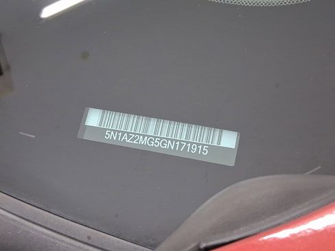 Used 2016 Nissan Murano Platinum w/ Platinum Technology Package image 19