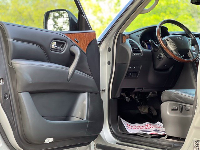 Used 2019 INFINITI QX80 Luxe AWD/4WD image 9