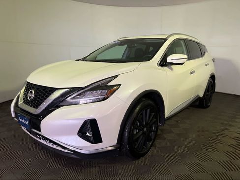 Certified 2023 Nissan Murano Platinum w/ Cargo Package image 3