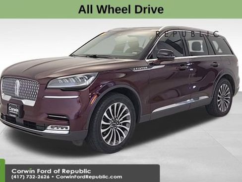 Used 2020 Lincoln Aviator Reserve w/ Equipment Group 201A image 3