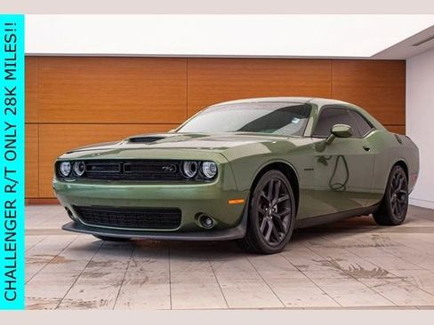 Used 2021 Dodge Challenger R/T w/ Blacktop Package image 1