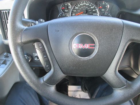 Used 2024 GMC Savana 2500 w/ Driver Convenience Package RWD image 15