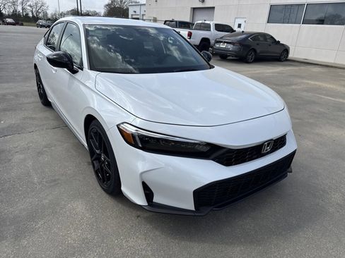 New 2025 Honda Civic Sport image 3