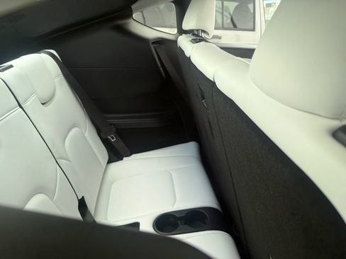 Used 2023 Tesla Model Y Long Range AWD/4WD image 6