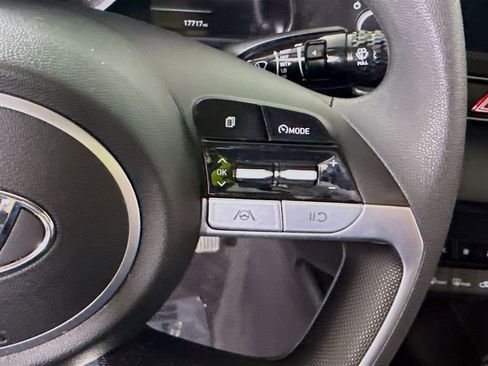 Certified 2022 Hyundai Elantra SEL w/ Cargo Package image 21