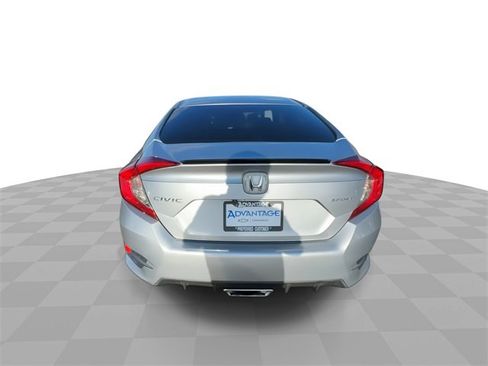 Used 2019 Honda Civic Sport image 7