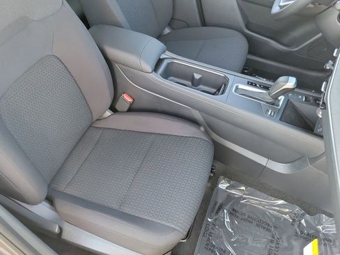 New 2026 Nissan Kicks S image 19