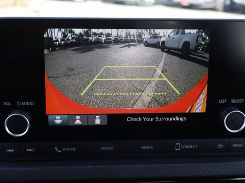 Used 2024 Honda Civic Sport image 29