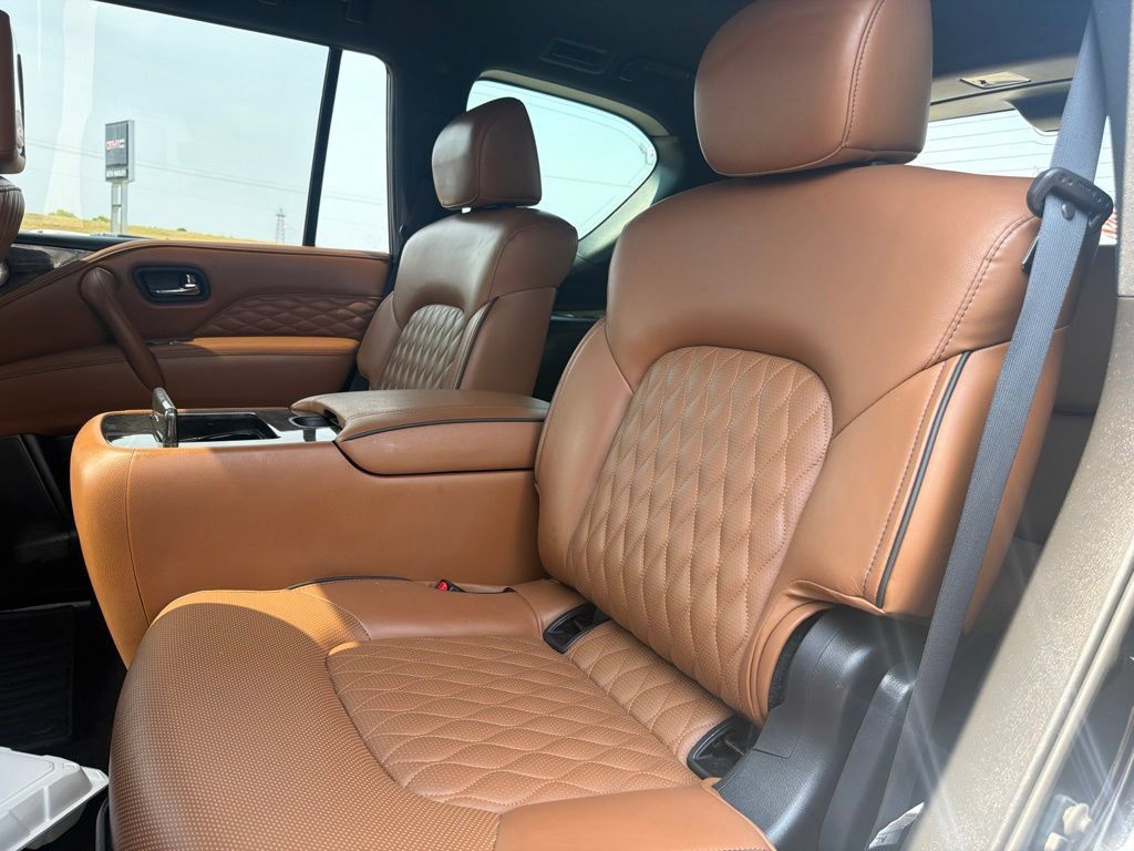 Used 2023 INFINITI QX80 Sensory w/ Cargo Package AWD/4WD image 13