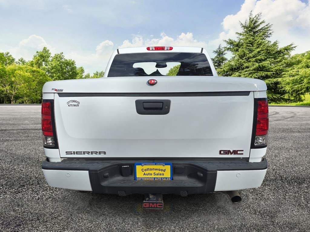 Used 2008 GMC Sierra 1500 Denali AWD/4WD image 6