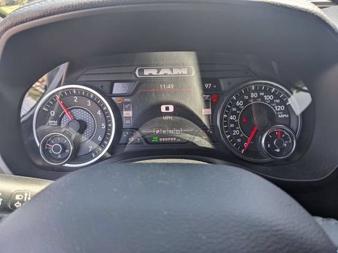 Used 2023 RAM 1500 Laramie AWD/4WD image 17