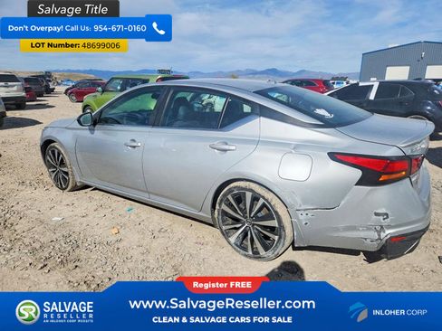 Used 2019 Nissan Altima 2.5 SR w/ SR Premium Package image 3
