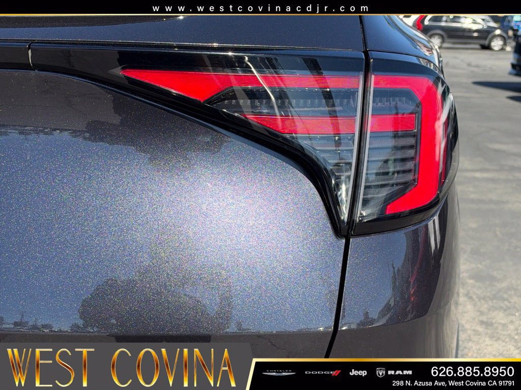 Used 2026 Kia Sportage LX FWD image 14