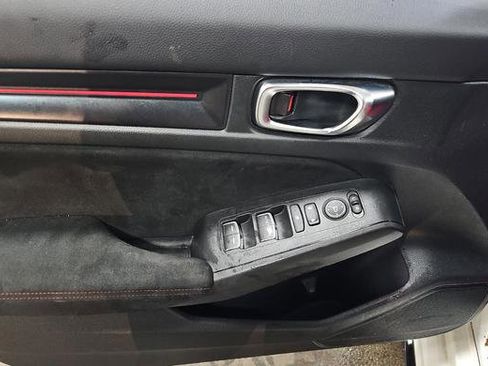 Used 2024 Honda Civic Type R image 13