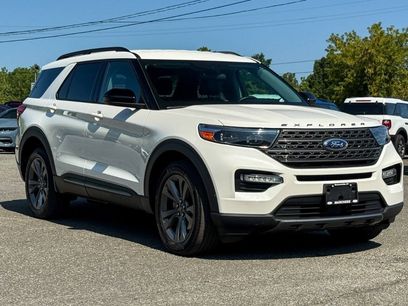 Used 2023 Ford Explorer XLT w/ Equipment Group 202A