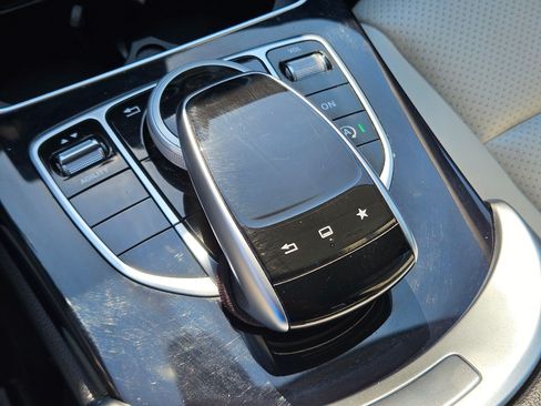 Used 2015 Mercedes-Benz C 300 4MATIC Sedan image 28