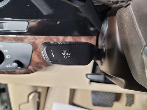 Used 2017 Audi Q7 3.0T Premium image 27