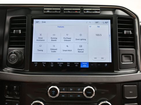 Used 2024 Ford F350 Platinum w/ FX4 Off-Road Package image 37