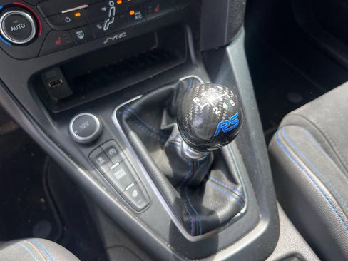 Used 2018 Ford Focus RS AWD/4WD image 8