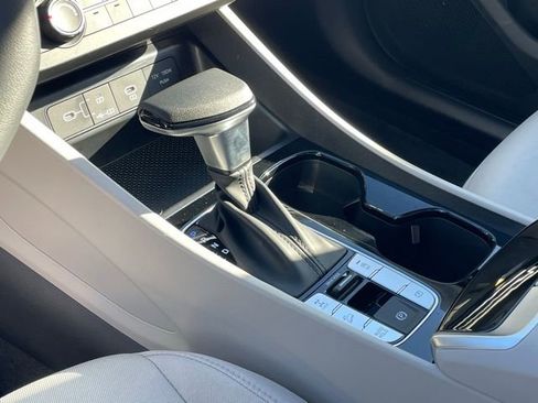 New 2025 Hyundai Tucson SE image 14