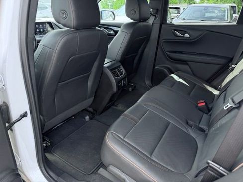 Used 2022 Chevrolet Blazer Premier w/ Enhanced Convenience Package AWD/4WD image 25