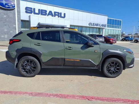 Certified 2024 Subaru Crosstrek 2.5i Wilderness w/ Crosstrek Mirror Package image 7