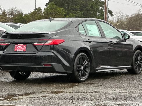 New 2026 Toyota Camry SE w/ Convenience Package image 5