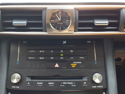 Used 2018 Lexus IS 300 AWD w/ Comfort Package image 12