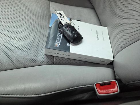 Used 2013 Lexus RX 350 AWD w/ Navigation Pkg image 32