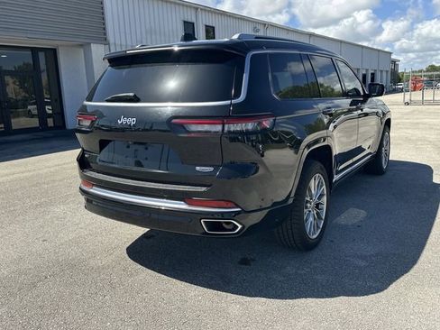 Used 2022 Jeep Grand Cherokee L Summit w/ Luxury Tech Group V image 14