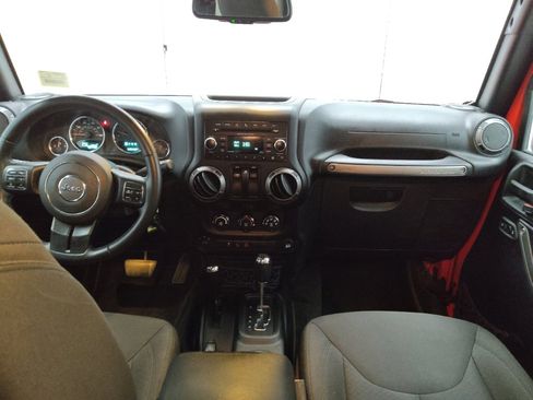 Used 2018 Jeep Wrangler Sport image 22