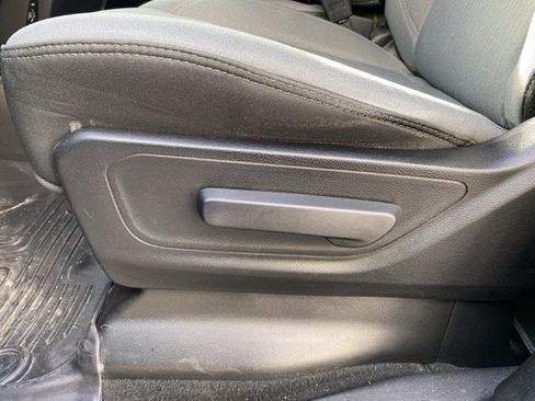 Used 2021 RAM 1500 Big Horn image 23