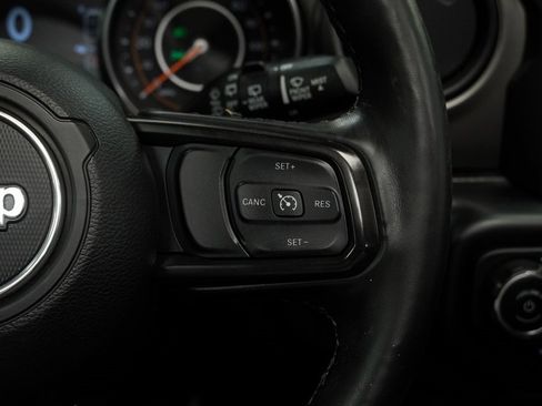 Certified 2021 Jeep Wrangler Unlimited Sport image 40