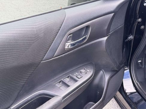 Used 2015 Honda Accord LX image 17
