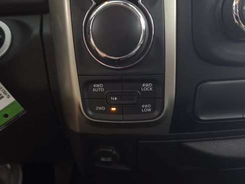 Used 2016 RAM 1500 Big Horn AWD/4WD image 23