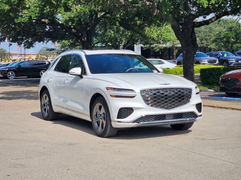 New 2026 Genesis GV70 2.5T Advanced w/ G1 Accessory Package AWD/4WD image 2